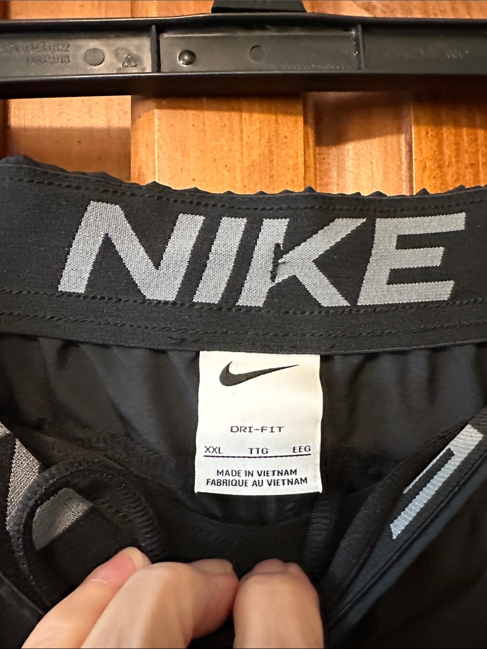 Nike Black Shorts with White Swoosh Athletic Performance XXL - Picture 3 of 8